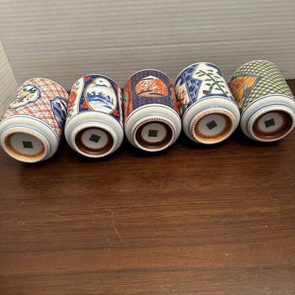 Lot of 5 Vintage Japanese Asian Porcelain Sake Tea Cup Flowers Blossom - Picture 3 of 11